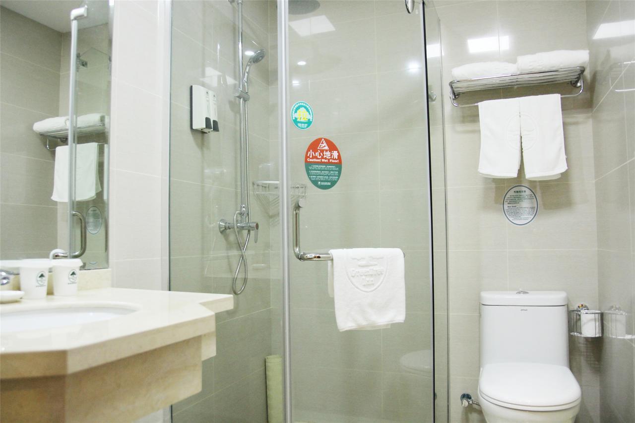 Greentree Songjiang Xinqiao Jiuxin Road Express 3* Shanghai